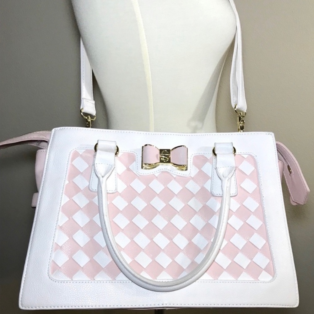 Betsy Johnson Pink/white Purse